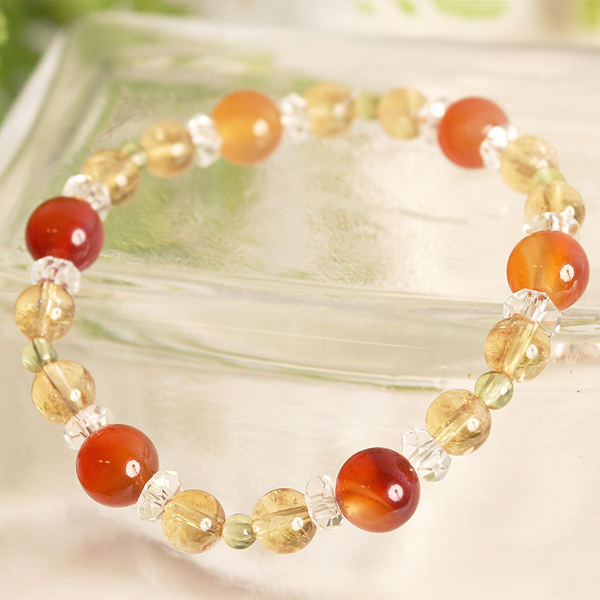 【パワーストーン　天然石　アクセサリー　デザイン　ジュエリー】ペリドットｘシトリンとカーネリアンのデザインブレスレット