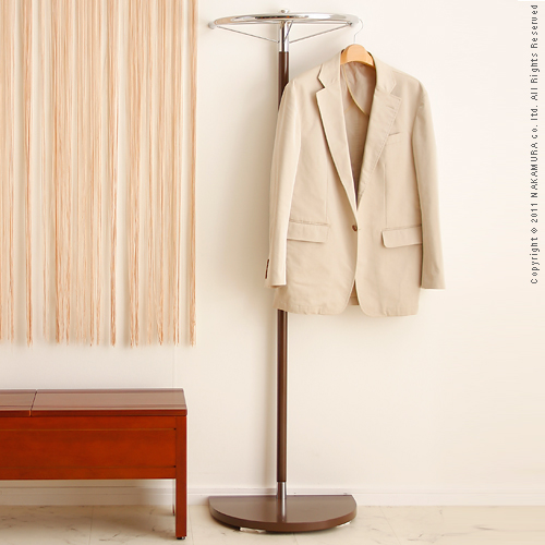 【送料無料】（インテリア　家具　デザイナーズ）　コンパクトハンガー Rohr〔ロア〕＜代引きご利用不可＞＜配送時間帯は午前・午後（１７時まで）のみ＞