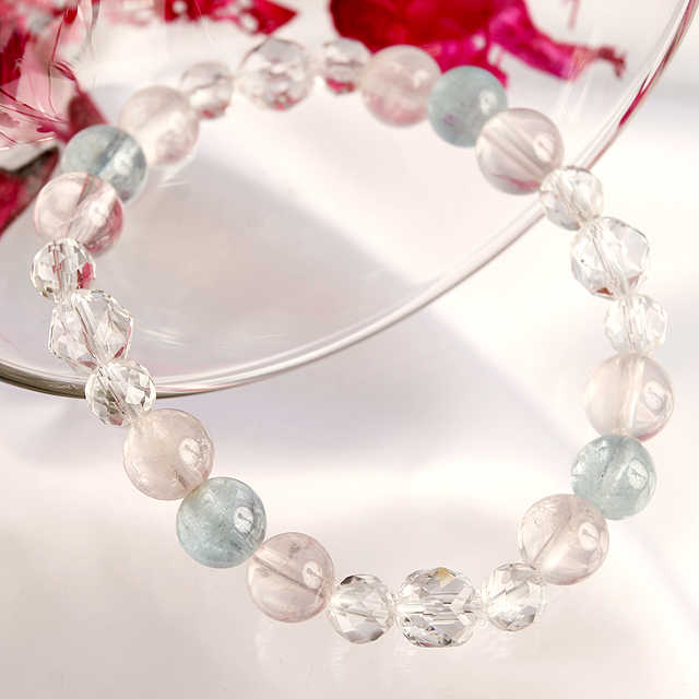 【パワーストーン　天然石　アクセサリー　デザイン　ジュエリー】アクアマリンxローズクォーツのデザインブレスレット