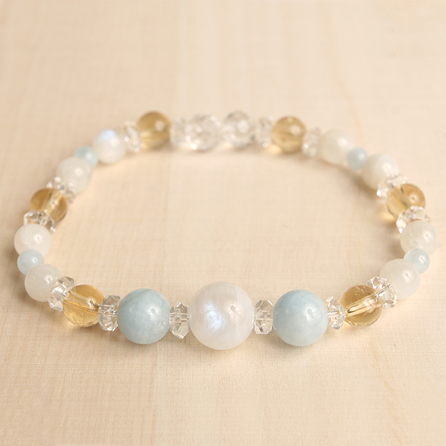 【パワーストーン　天然石　アクセサリー　デザイン　ジュエリー】天然石ブレスレット （ブルームーンストーン・アクアマリン）癒し