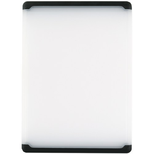 OXO カッティングボード 中 【オクソー・インターナショナル】